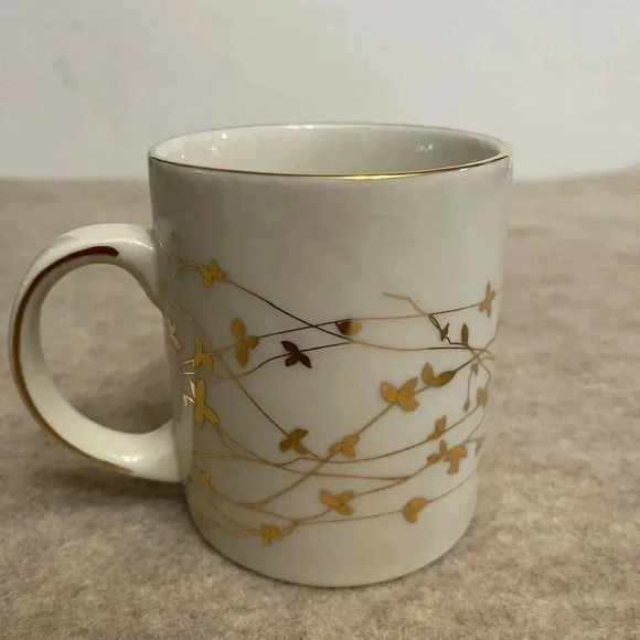 Snowfall Splender Target 08 Porcelain White w/Gold Trim Coffee Tea Mug Set of 2 - Picture 10 of 10